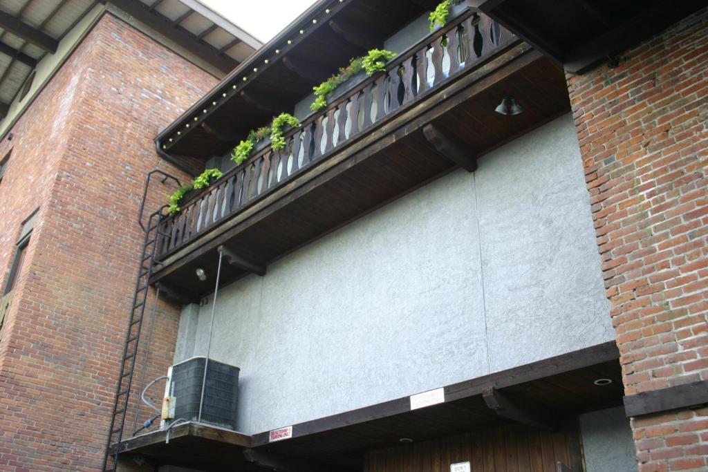 Der Sportsmann Suites Leavenworth Exterior foto
